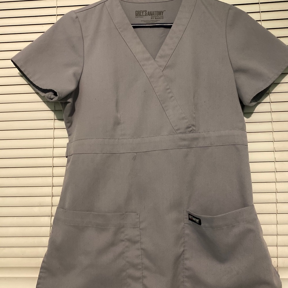 Greys Anatomy Scrub Set